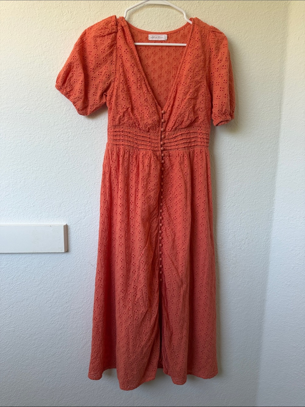 All In Favor Dress Size Medium (M) Eyelet Fabric - Picture 2 of 7